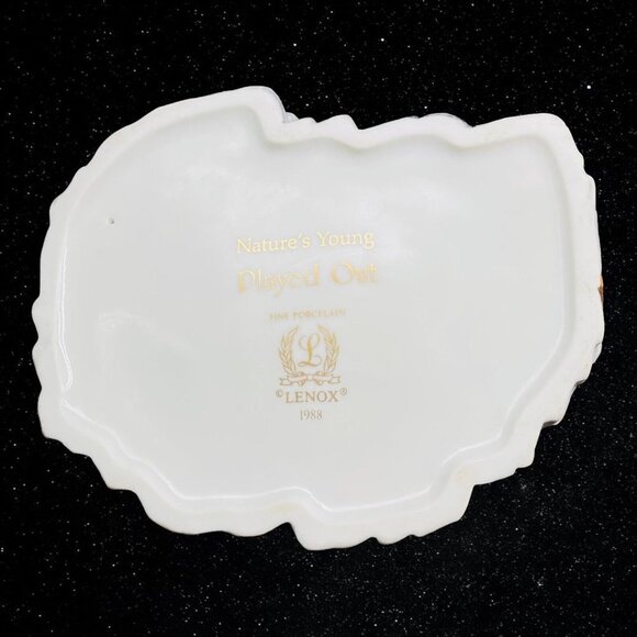 1988 Lenox Fine Porcelain Nature’s Young Played Out Figurine Cougars 3.5”T 5”W - Picture 5 of 6